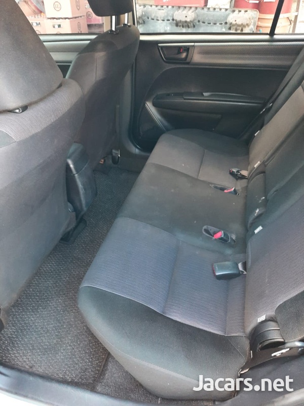 Toyota Fielder 1,5L 2014-11