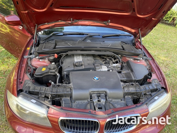 BMW 1-Series 0,7L 2011-5