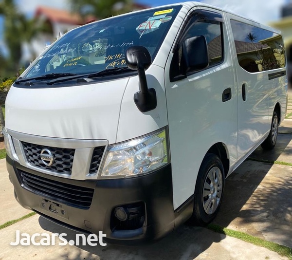 Nissan Caravan 2,0L 2014-3