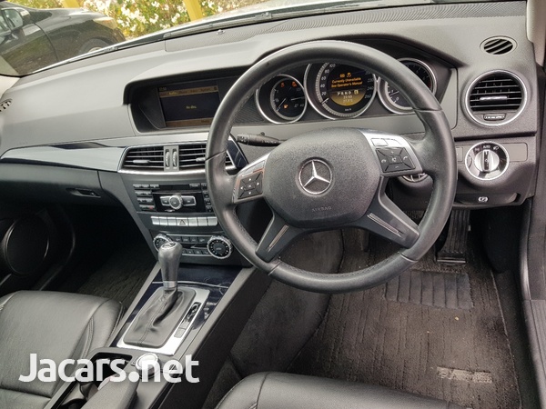 Mercedes-Benz C-Class 1,8L 2012-11