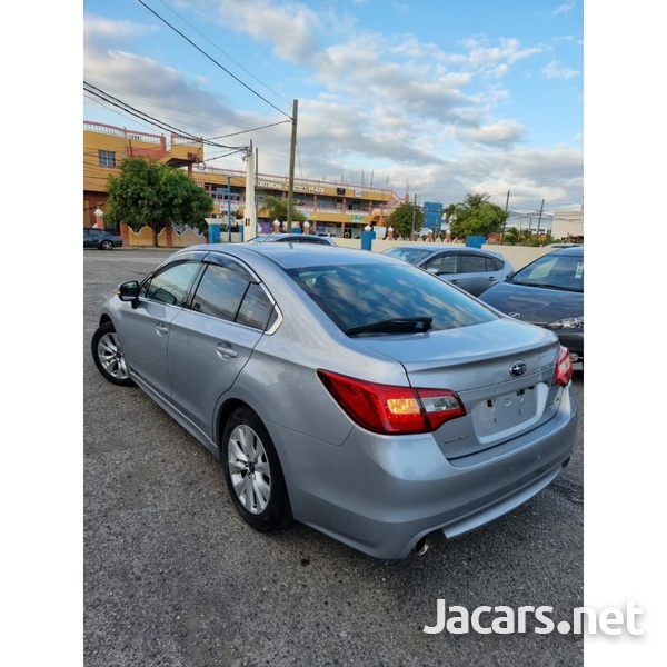 Subaru Legacy 1,6L 2016-5
