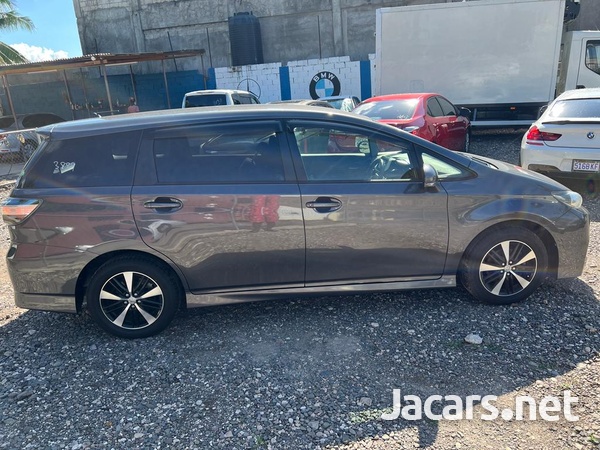 Toyota Wish 1,8L 2013-3
