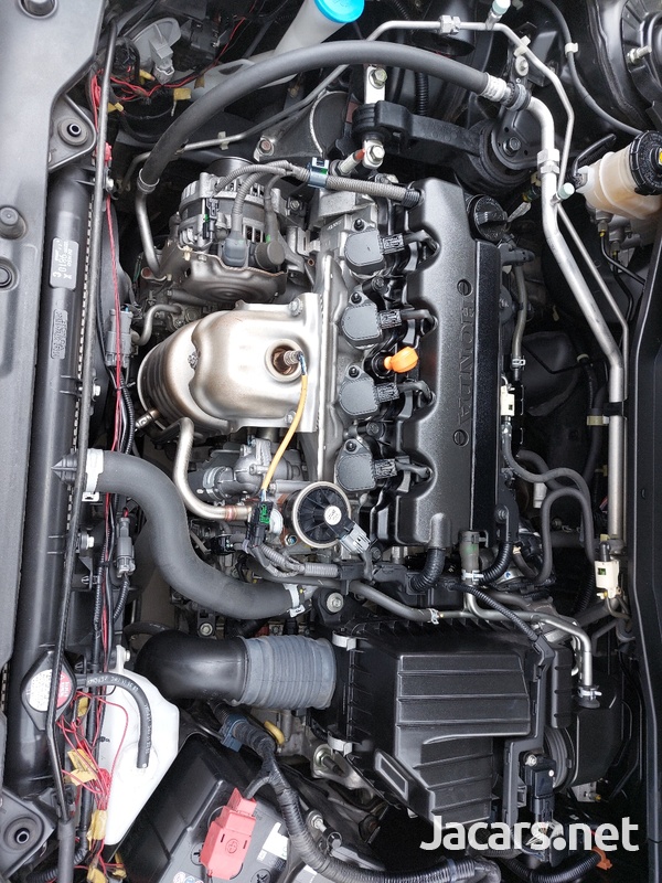 Honda Stream 2,0L 2013-11