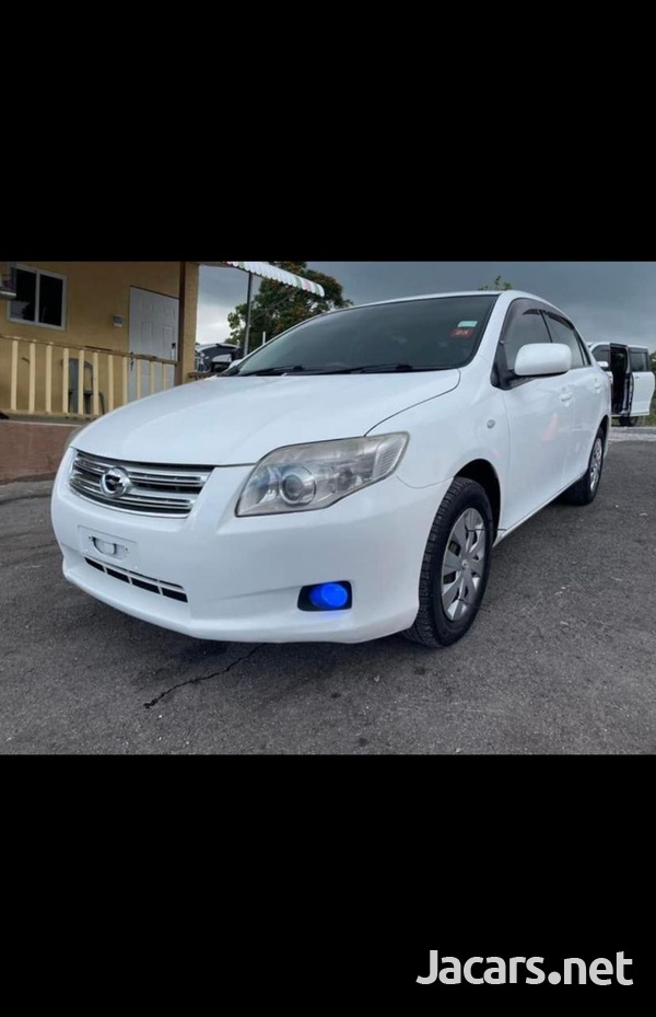 Toyota Axio 1,4L 2012-3