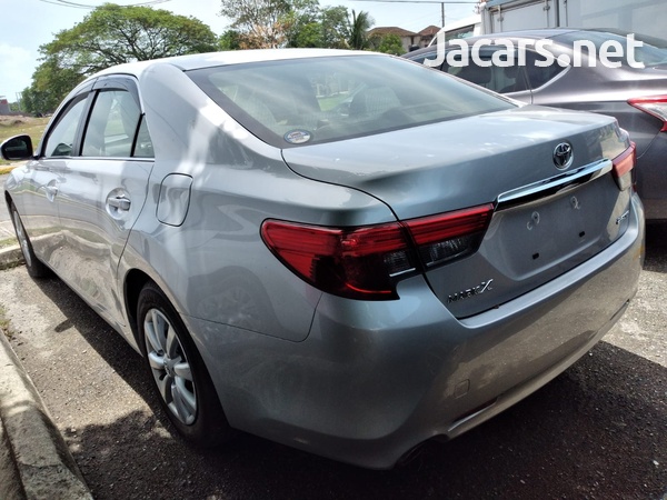 Toyota Mark X 2,5L 2015-4