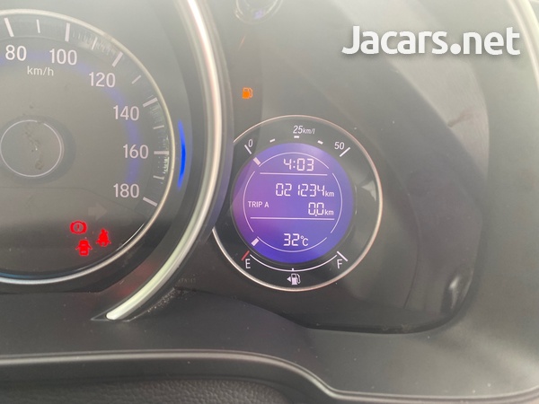 Honda Fit 1,5L 2016-14