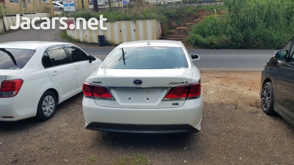 Toyota Crown 2,5L 2015-2