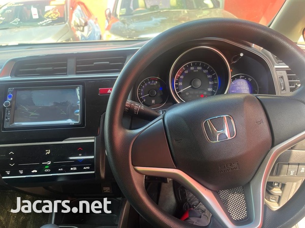 Honda Fit 1,5L 2016-8