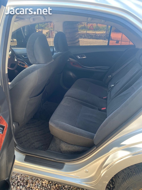Toyota Premio 1,8L 2009-7
