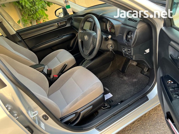 Toyota Axio 1,5L 2017-6