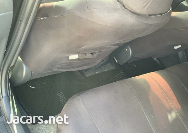 Toyota Fielder 1,8L 2011-11