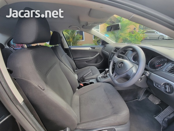 Volkswagen Jetta 1,4L 2017-12