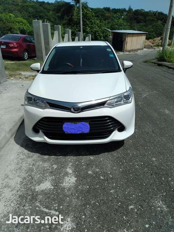 Toyota Axio 1,5L 2015-1