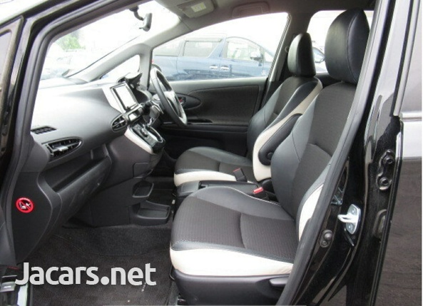 Toyota Wish 1,8L 2013-3