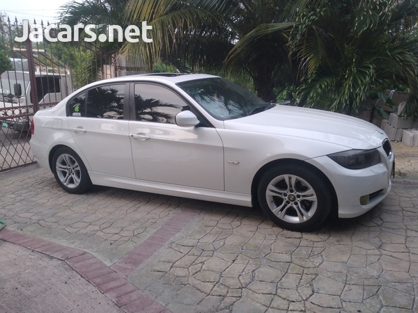 BMW 3-Series 1,8L 2011-2