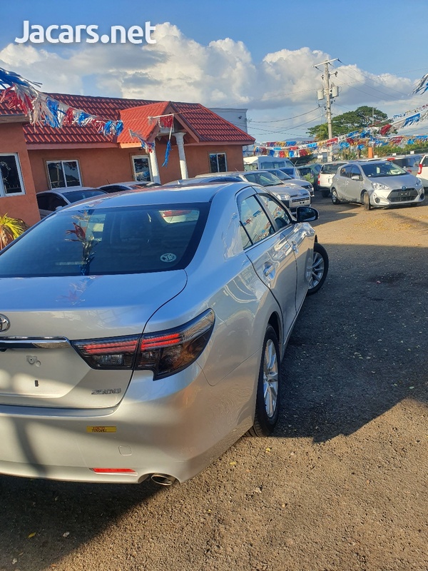 Toyota Mark X 2,5L 2018-5