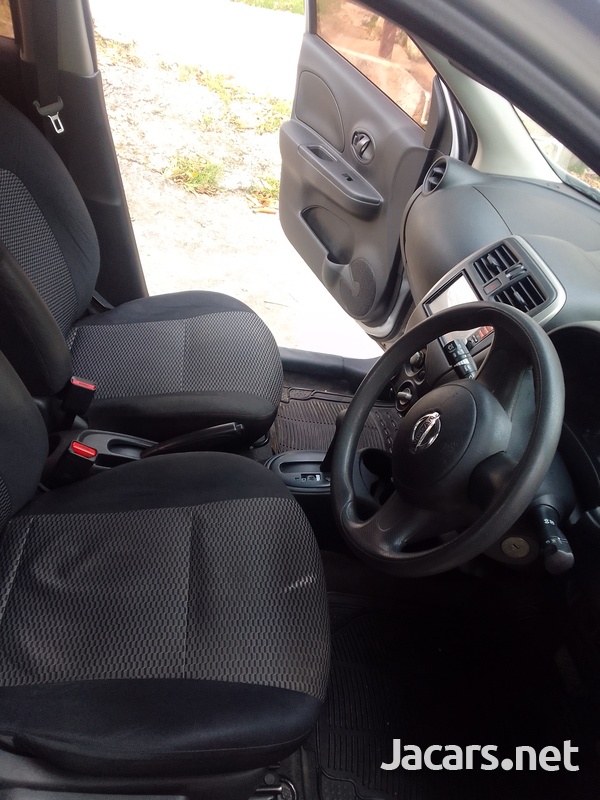 Nissan March 1,6L 2015-6