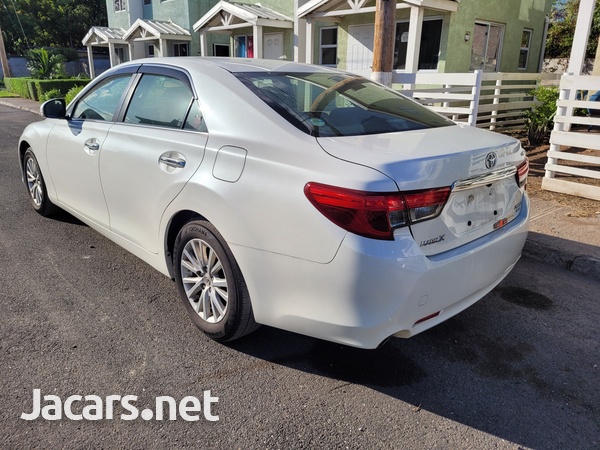 Toyota Mark X 2,4L 2013-3
