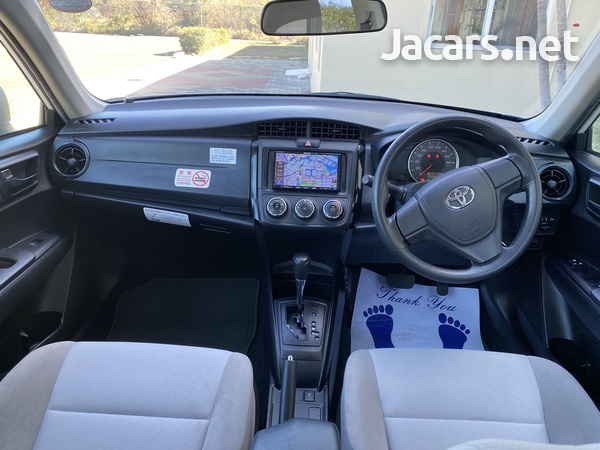 Toyota Axio 1,5L 2016-5