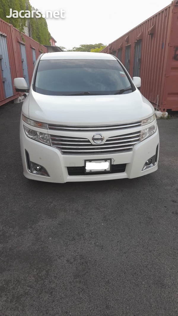 Nissan Elgrand 2,5L 2013-5