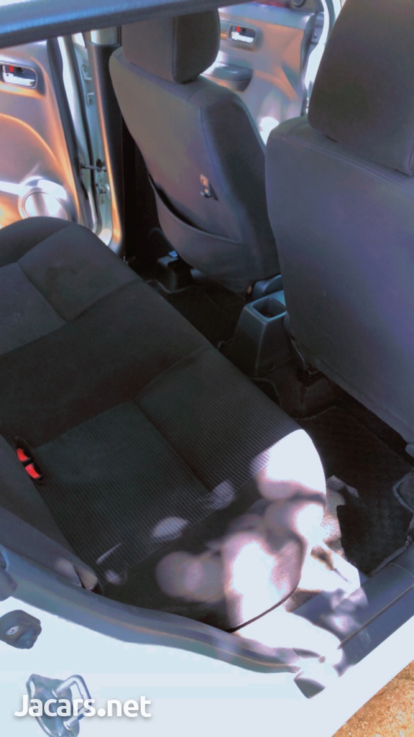 Suzuki Swift 1,5L 2008-4