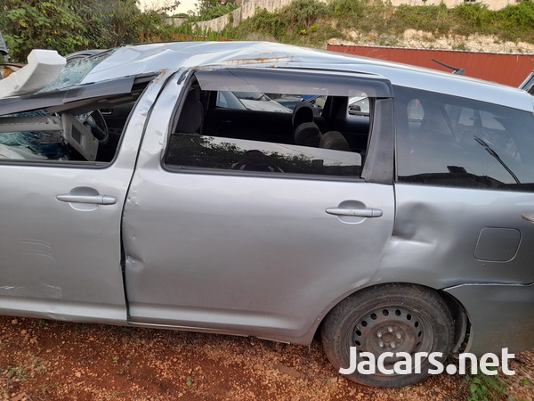 Toyota Wish 1,8L 2006-3