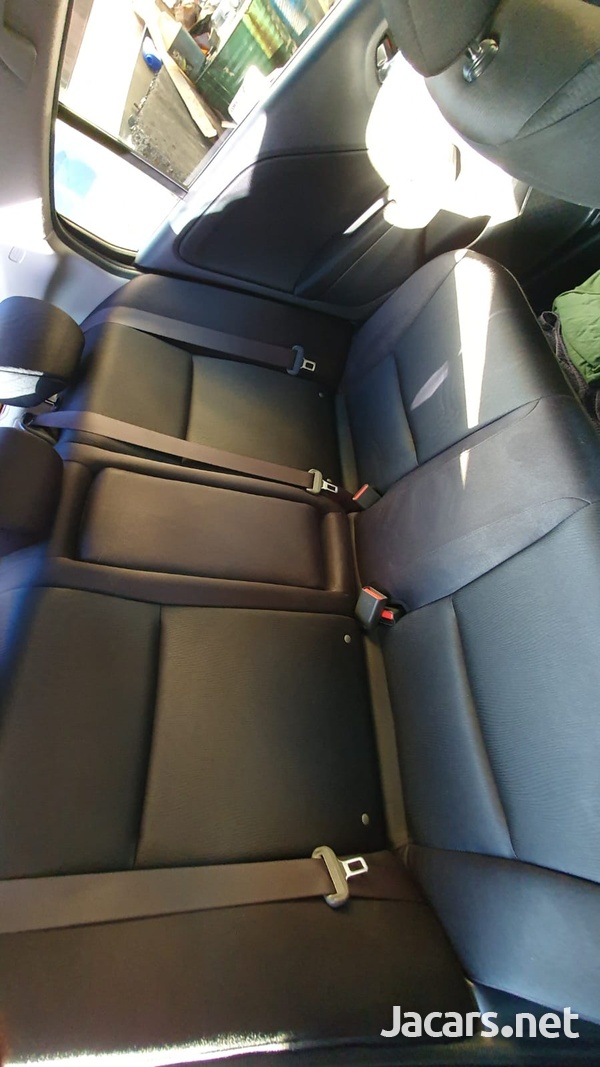 Honda Grace 1,5L 2015-8