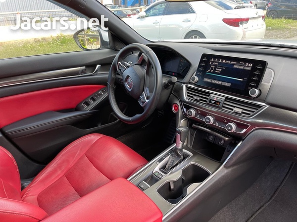 Honda Accord 1,5L 2018-7