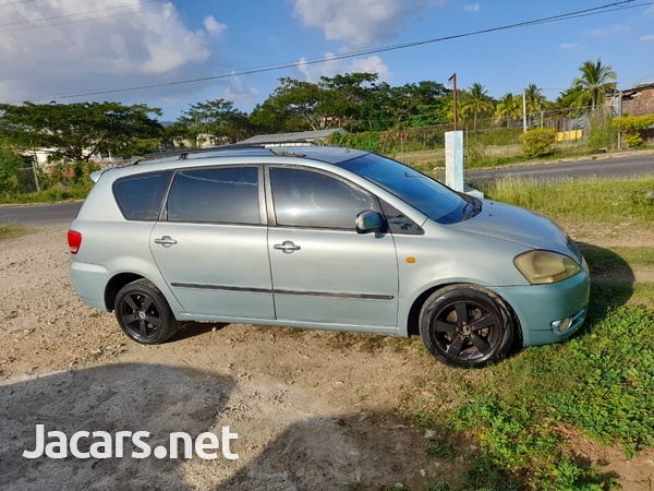 Toyota Picnic 2,0L 2003-7