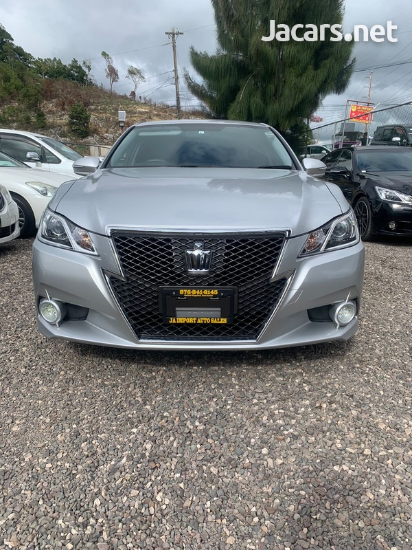Toyota Crown 2,5L 2013-1