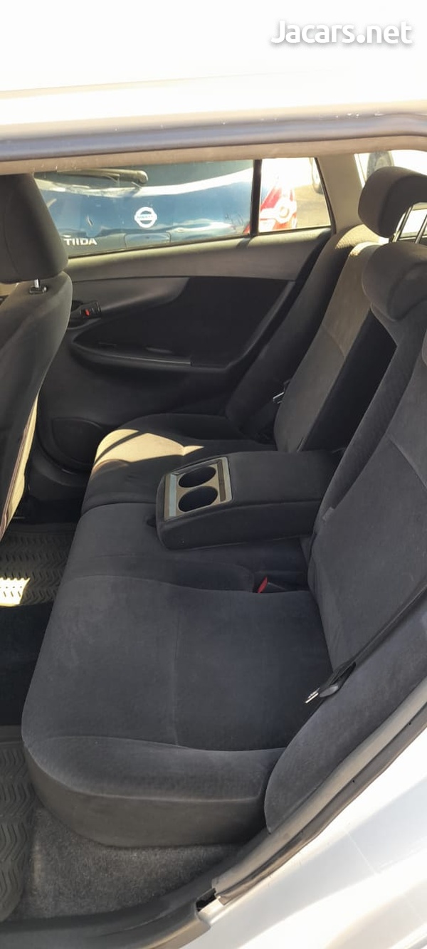 Toyota Fielder 1,8L 2010-10