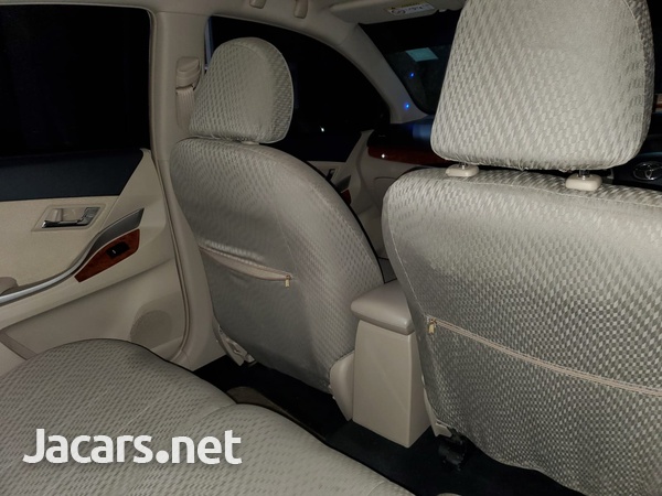 Toyota Premio 2,0L 2016-9