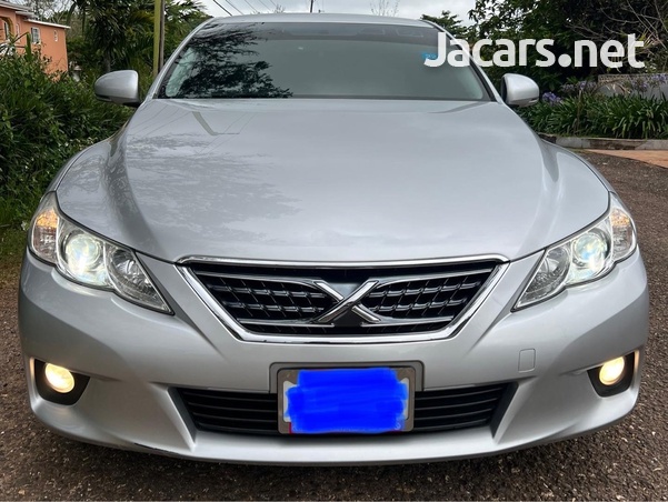 Toyota Mark X 2,5L 2012-1