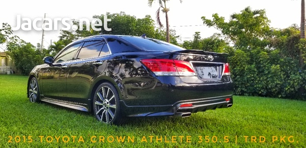 Toyota Crown 3,5L 2015-12