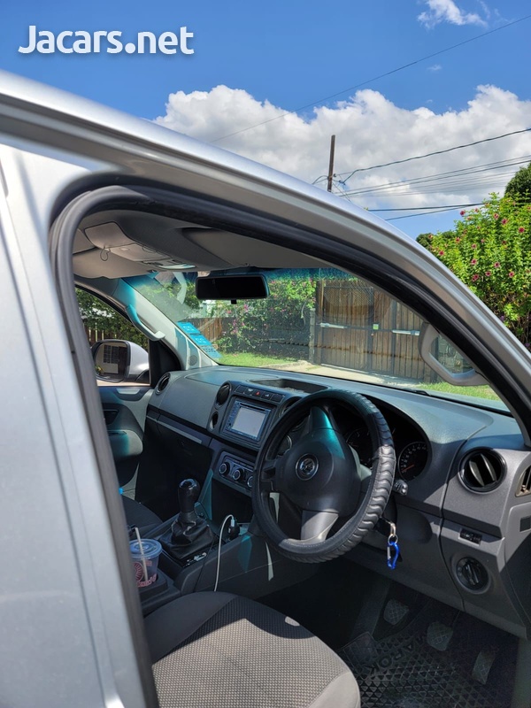 Volkswagen Amarok 2,5L 2012-4