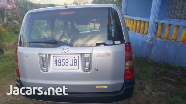 Toyota Succeed 1,5L 2014-7