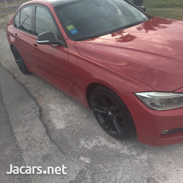 BMW 3-Series 2,0L 2015-4