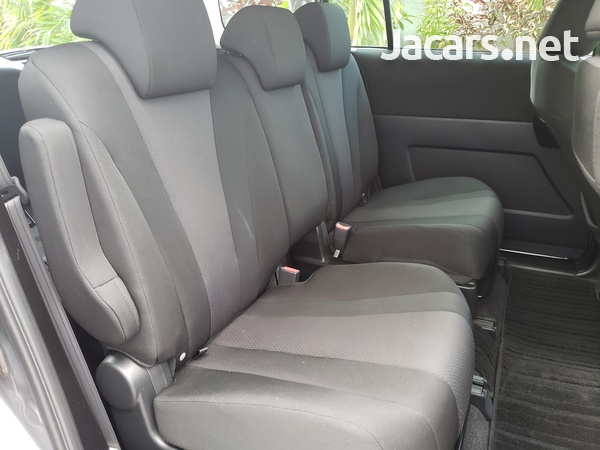 Mazda Premacy 2,0L 2016-6