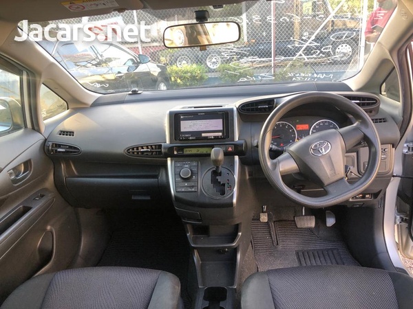 Toyota Wish 1,8L 2016-5