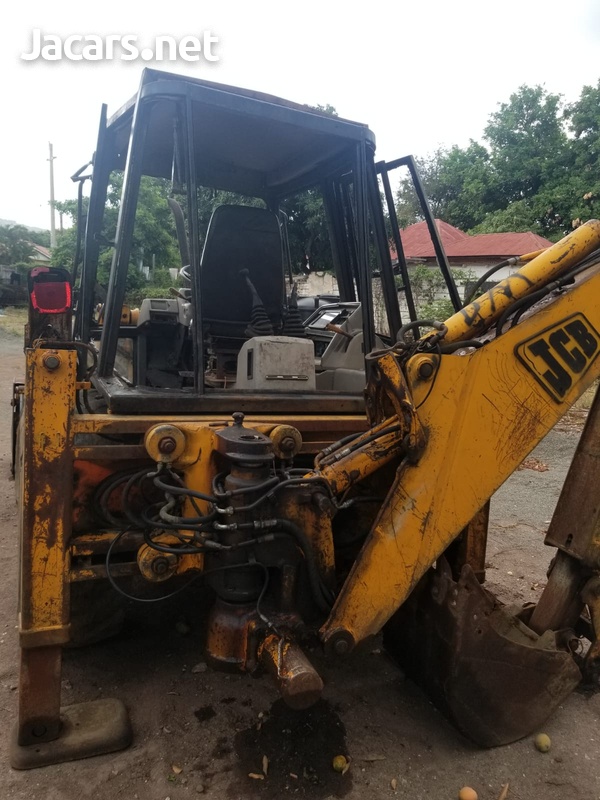 1995 JCB Tractorr-11