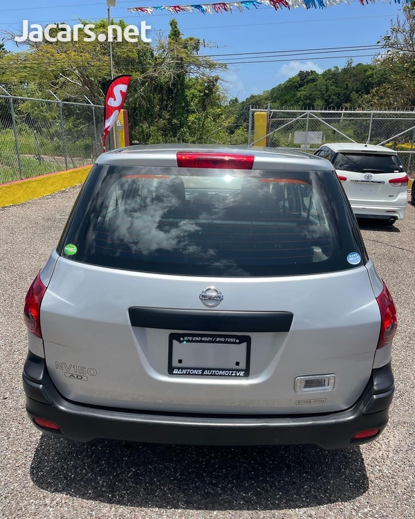 Nissan AD Wagon 1,5L 2017-7