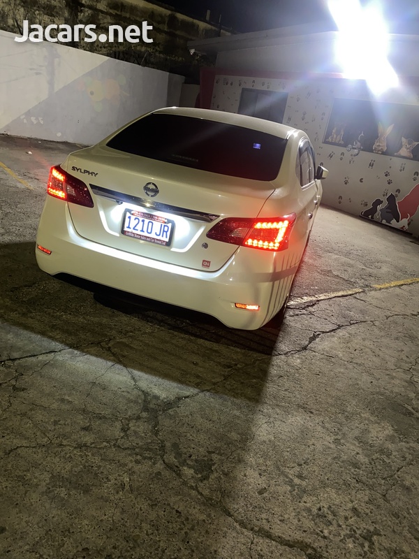 Nissan Sylphy 1,8L 2015-7