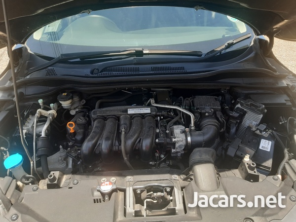 Honda Vezel 1,5L 2014-10