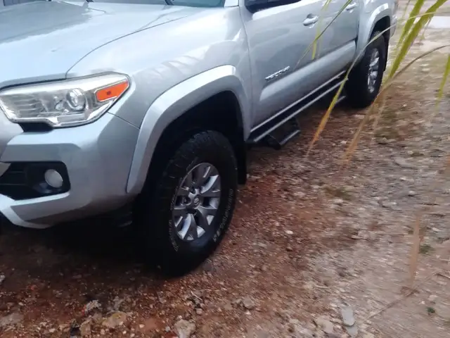2019 Toyota Tacoma, Saint Ann