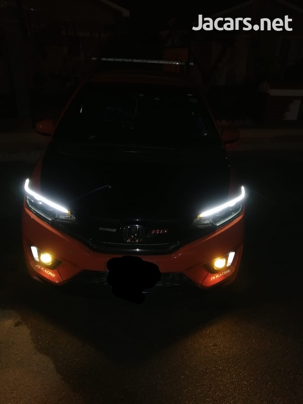 Honda Fit 1,5L 2014-1