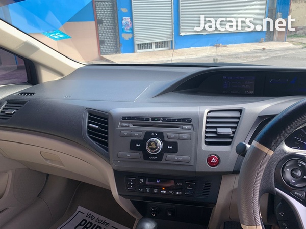 Honda Civic 1,8L 2013-4