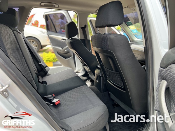 BMW X1 2,0L 2012-10
