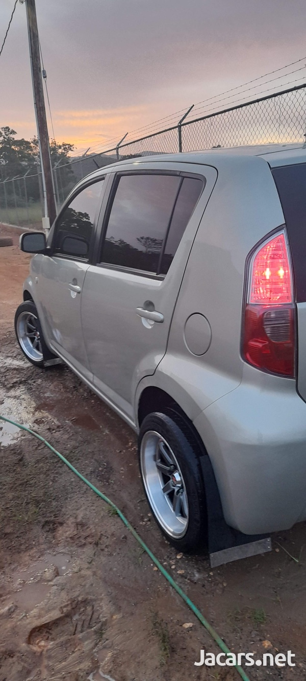Toyota Passo 1,3L 2008-3
