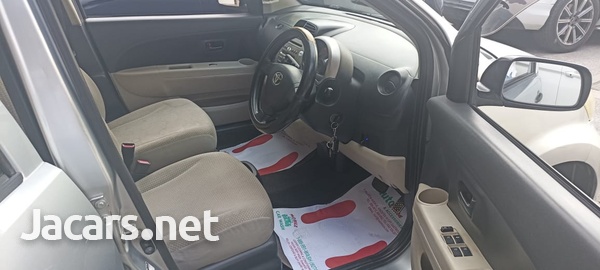 Toyota Passo 1,0L 2008-1