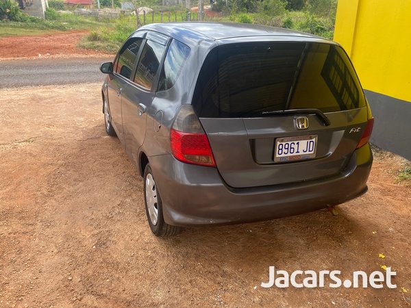 Honda Fit 1,3L 2006-3